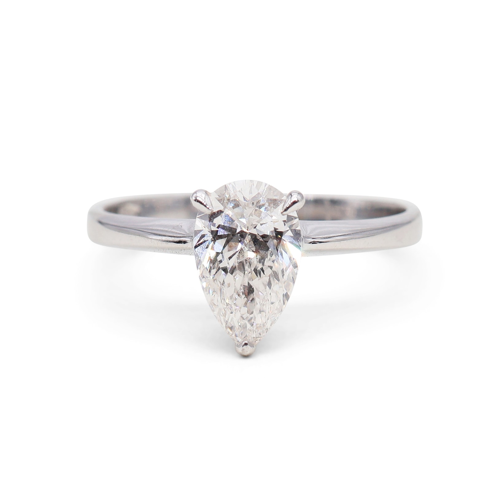 Anillo Solitario Pera Oro 18 Kilates con Diamante de Laboratorio