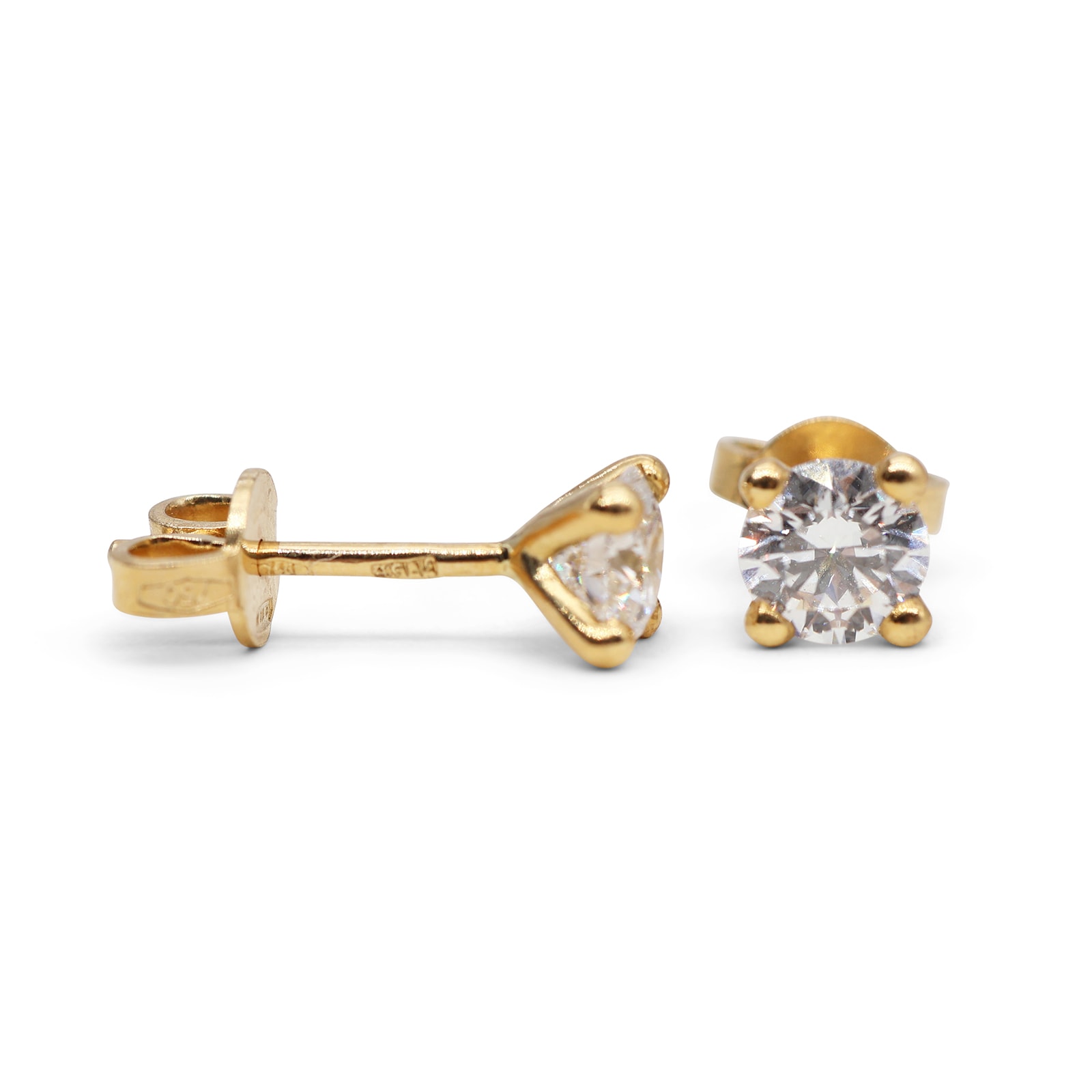 Pendientes Solitario Oro 18K con Diamante de Laboratorio en Garras en V · Amarillo