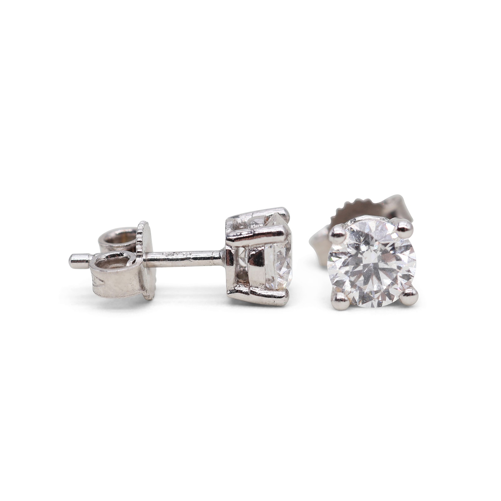 Pendientes Solitario Oro 18K con Diamante de Laboratorio en Garras en Cono · Blanco